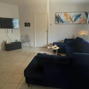 https://magnifiquet3-centre-gare-parking.hotels-rhonealpes.com